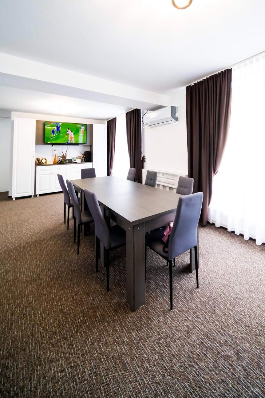 Ostrovu Corbului Danube Home מראה חיצוני תמונה